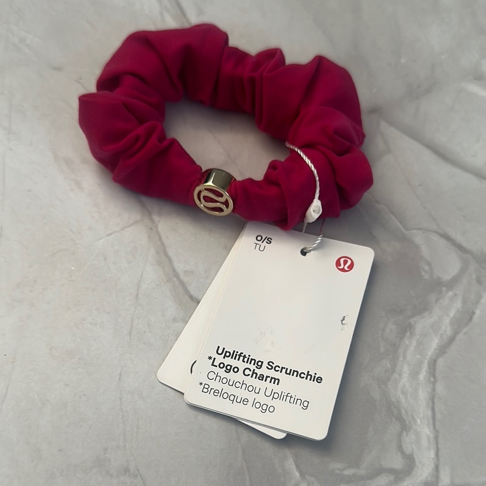Lululemon Uplifting Scrunchie with Logo Charm